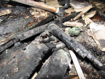 У Першотравенську чоловік підпалив крамницю знайомого