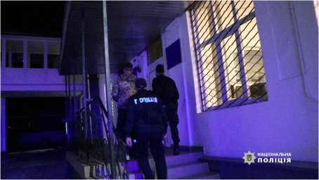 З’явилося відео затримання поліцією Івано-Франківського чоловіків, які побили військового