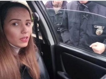 В Харькове у пьяной блогерши за рулем уровень алкоголя в крови превышал норму в 5,5 раз