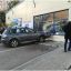В Полтаве автомобиль въехал в здание магазина, напротив которого стояла девушка