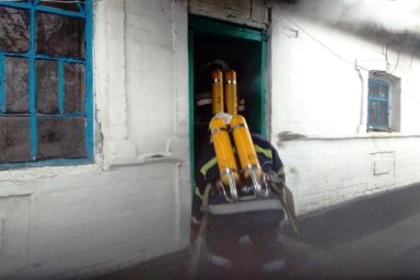 При пожаре в Днепропетровской области погибли два человека
