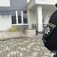 В Одесі з 16-го поверху житлового будинку впали жінка та її малолітня донька