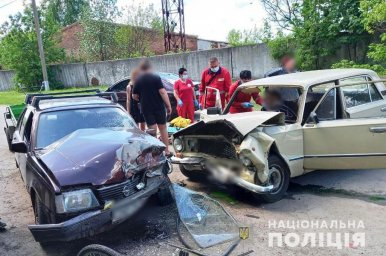 В ДТП в Миргороде пострадали три человека