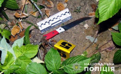 В Хотине мужчина убил жену