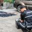 В Киеве женщина выпала из окна. Появилось видео
