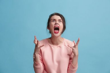 В Павлограде женщина до смерти избила отца
