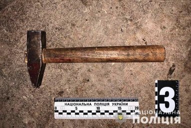 В Хмельницкой области мужчина едва не убил односельчанина