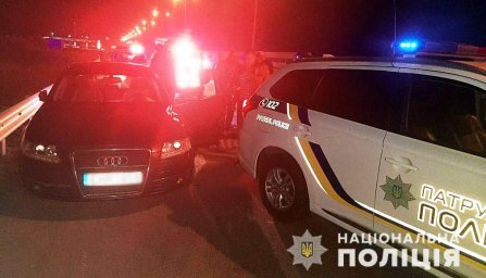 В Полтавской области мужчина избил водителя и угнал его авто