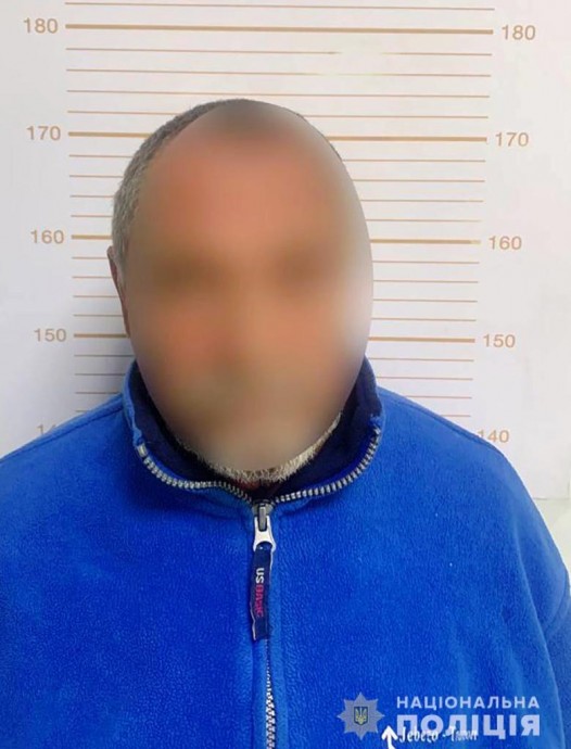 В Киеве мужчина ударил знакомого ножом