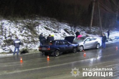 В ДТП в Лисичанске пострадали пять человек