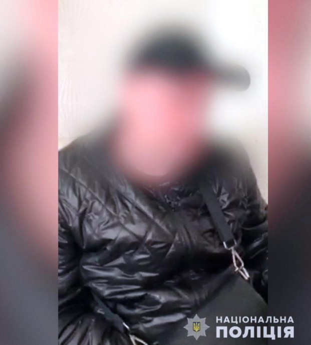 В Киеве мужчина из ревности задушил жену. Появилось видео