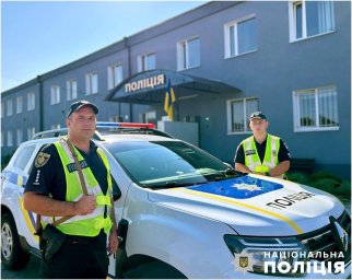 В Звягелі працівники поліції не дали чоловікові вкоротити собі віку