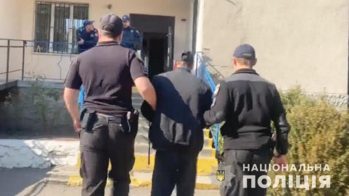 В Балте мужчина убил своего знакомого. Появилось видео