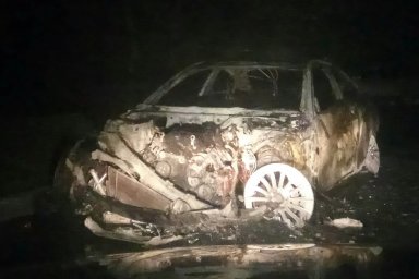 В Харькове сгорел автомобиль