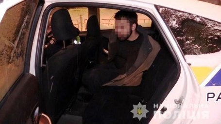 В Киеве мужчина до смерти избил знакомого. Появилось видео