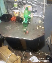 В Киевской области мужчина ударил знакомого ножом