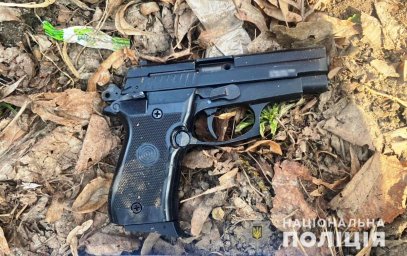 В Луцке мужчина устроил стрельбу на улице