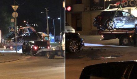 В Киеве столкнулись Range и Porsche. Фото
