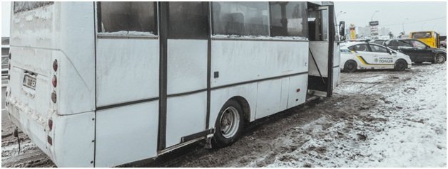 В Киеве в маршрутном такси внезапно умер мужчина