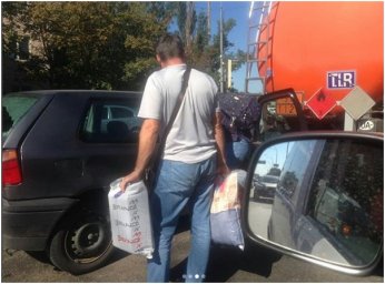 В Киеве произошло ДТП с участием грузовиков и легкового авто