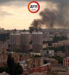 Масштабный пожар в Киеве