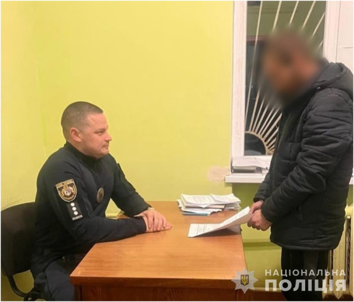 У П'ятихатках чоловік спричинив своєму 3-річному сину тяжкі тілесні ушкодження. Дитина померла