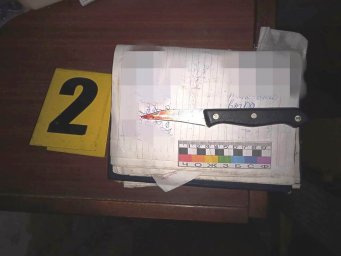 В Павлограде женщина ударила ножом мужа