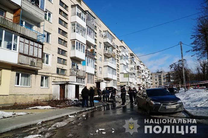 В Тернополе мужчина совершил суицид. Появилось видео