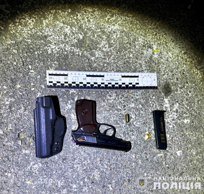 У Дніпрі чоловік влаштував стрілянину на вулиці