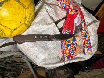 У Дніпрі чоловік вдарив знайомого ножем