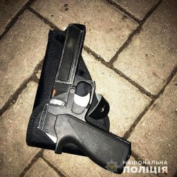 В Черновцах мужчина ограбил иностранца