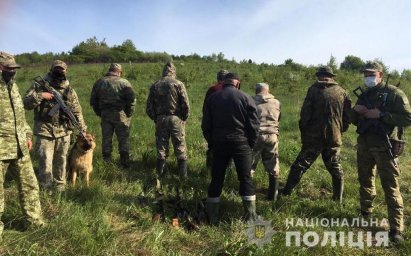 Во Львовской области пограничники задержали охотников