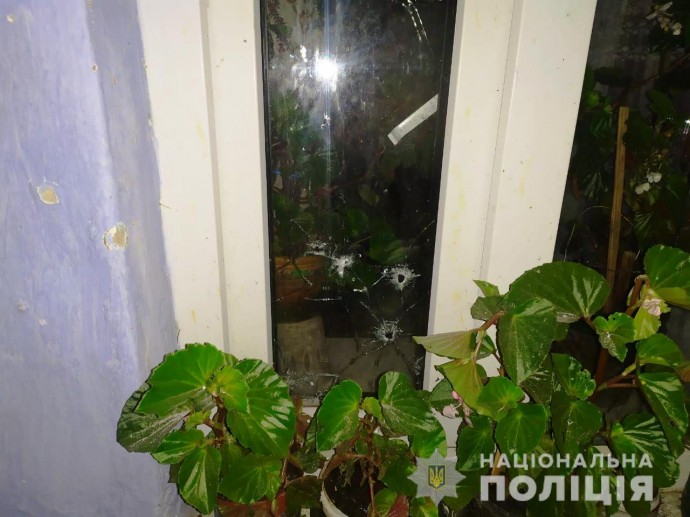 В Николаеве произошел взрыв во дворе дома