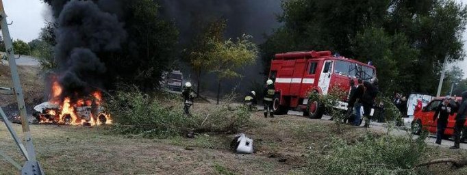 ДТП и пожар на Донецком шоссе в Днепре