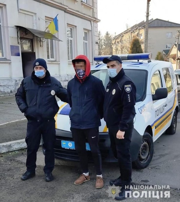 В Ходорове мужчина убил знакомого. Появилось видео