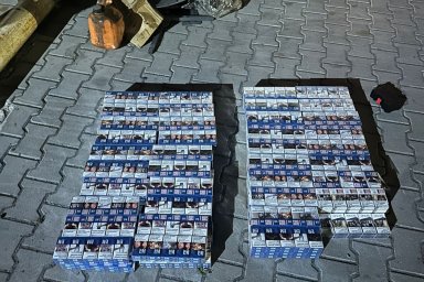 Прикордонники Мукачівського загону через тютюнову контрабанду вилучили автобус. З'явилося відео