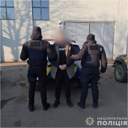 В місті Чоп затримала підозрюваного у серії нічних підпалів трьох автомобілів