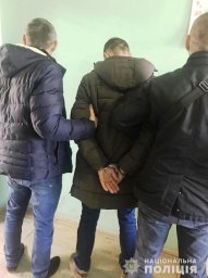 В Ужгороде на юношу совершено разбойное нападение