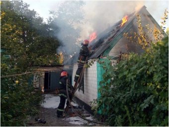 В селе Чкаловка Днепропетровской области в сгоревшем доме обнаружен труп мужчины