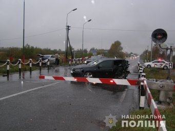 ДТП на железнодорожном переезде на Львовщине