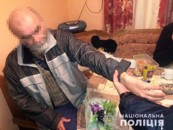 В Чопе мужчина ударил ножом знакомого