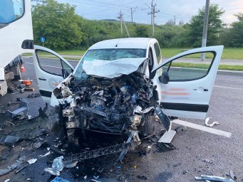 У Львові в автопригоді постраждали троє осіб