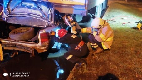 В ДТП в Днепре погибли два человека. Появилось видео