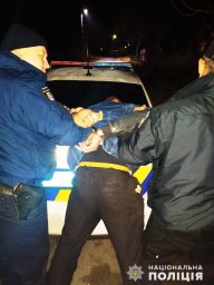 В Киевской области за разбойное нападение задержан мужчина В Киевской области за разбойное нападение задержан мужчина