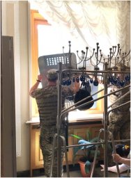 Ситуация под Верховной Радой накаляется.  В здании закрыты входы и выходы