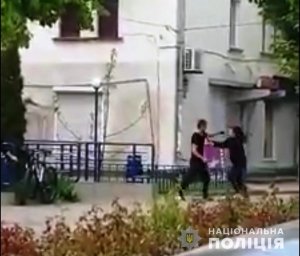 В Виннице юноша избил несовершеннолетнюю сестру