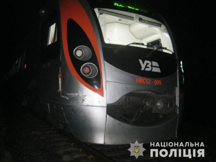 Во Львовской области поезд сбил мужчину