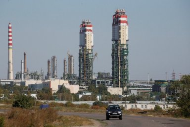 На заводе «Сумыхимпром» мужчина упал в емкость с кислотой