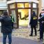 В Черновицкой области мужчина стрелял в полицейских. Появилось видео