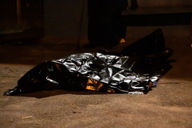 В Днепре возле дома обнаружен труп мужчины